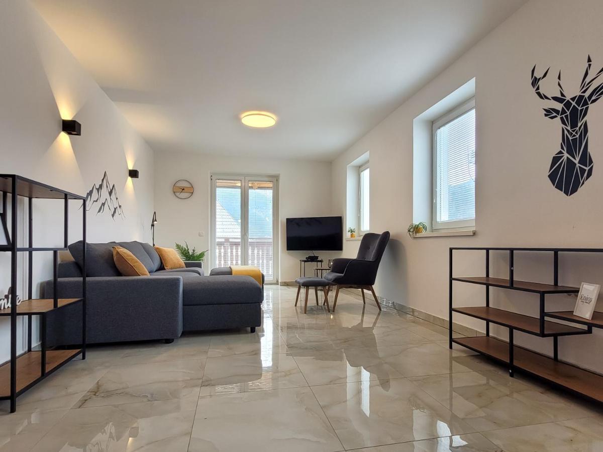 Apartments Julian Experience Rateče Eksteriør billede